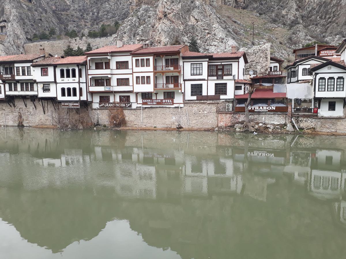 Hotel Sehri̇-Zade Yalisi à Amasya Extérieur photo